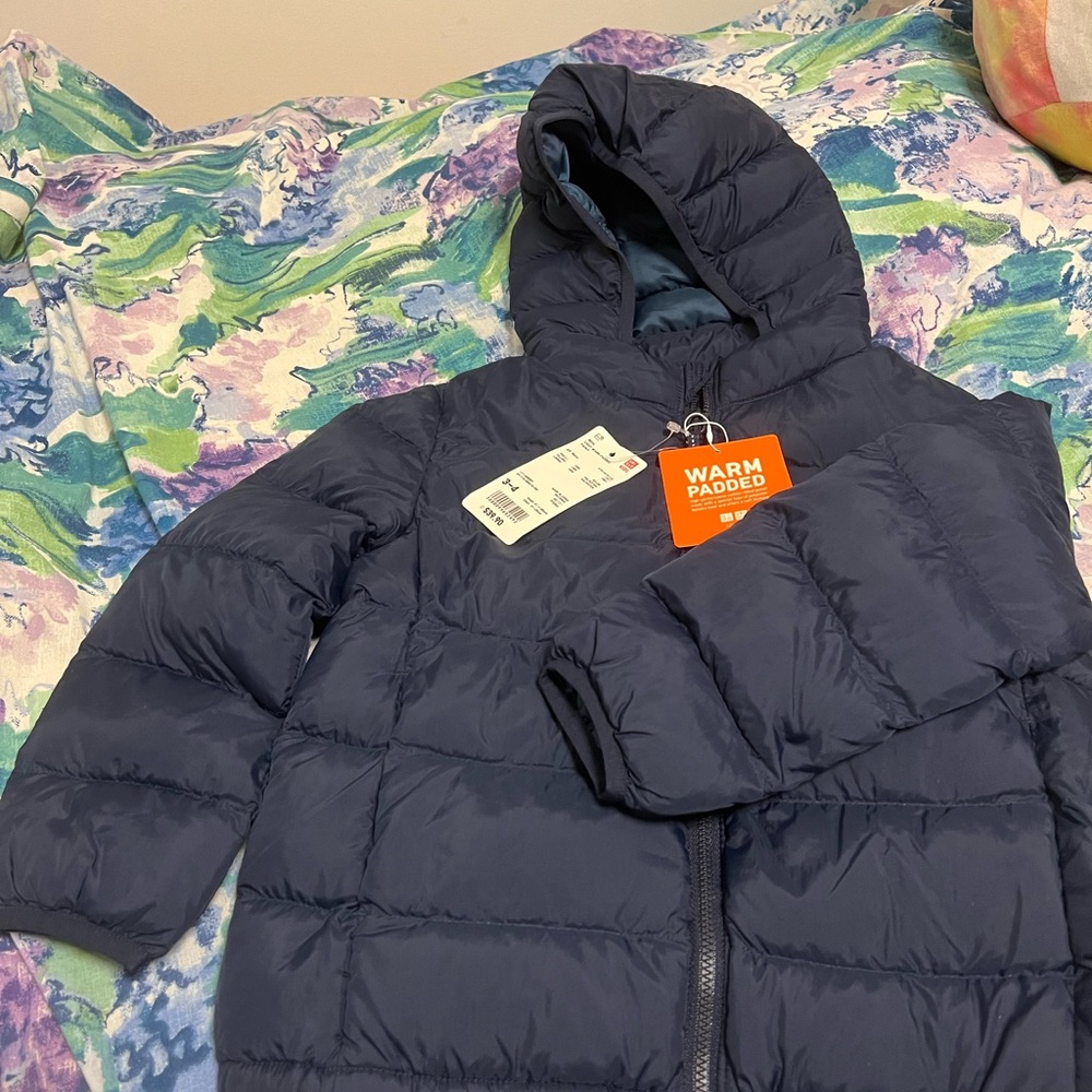 Brand New w Tags Uniqlo Boys Blue Duck Down puffer Jacket sz 3/4T